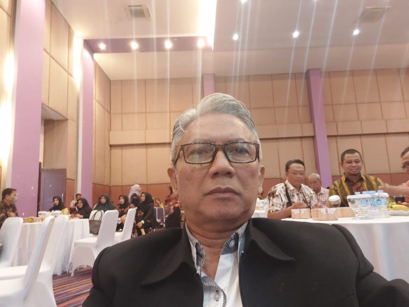 MELIHAT PERLINDUNGAN KONSUMEN DALAM KEBIJAKAN “MATAHARI KEMBAR”